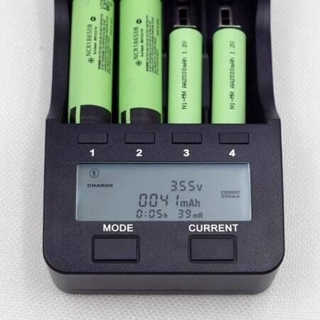 LiitoKala Lii-500 Multifunction Charger 18650/18650/26650 Usb 5V Output Large LCD Display Full Set EU Plug - 3